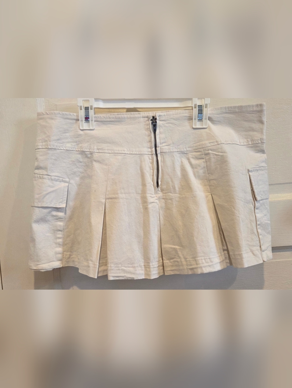 Aeropostale White Tee Skirt With Pockets, there are Shorts Underneath